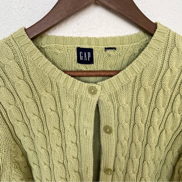 Green GAP Spring Knit Cardigan Size M - Picture 3 of 4